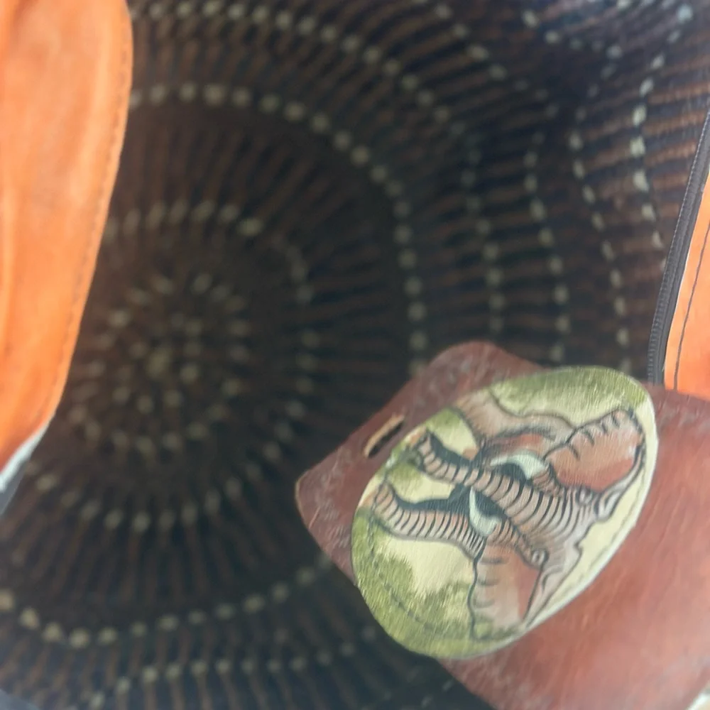 Kiondo Handwoven African Sisal Tote Bag - Picture 9 of 9